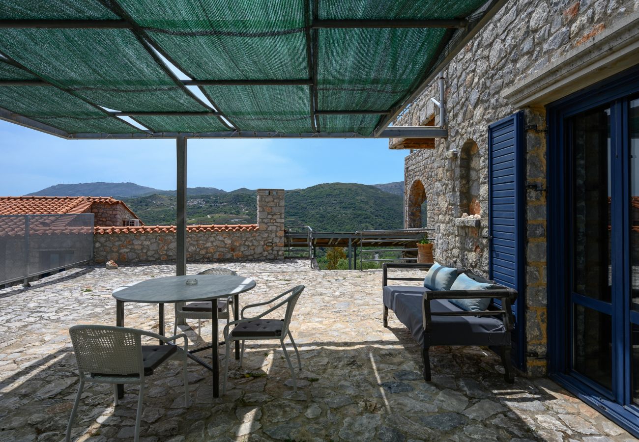 Petritis,serene villa,pool,Near taverns,Crete,Greece Petritis,serene villa,pool,Near taverns,Crete,Greece