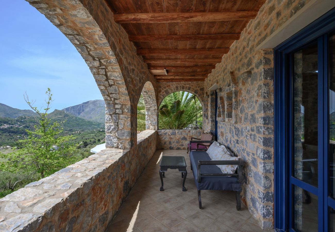 Petritis,serene villa,pool,Near taverns,Crete,Greece Petritis,serene villa,pool,Near taverns,Crete,Greece