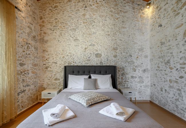 Ferienhaus in Pigi - Stone Project 2 Ferienhaus in Pigi - Stone Project 2