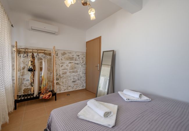 Ferienhaus in Pigi - Stone Project 2 Ferienhaus in Pigi - Stone Project 2