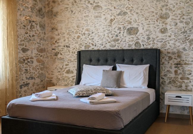 Ferienhaus in Pigi - Stone Project 2 Ferienhaus in Pigi - Stone Project 2