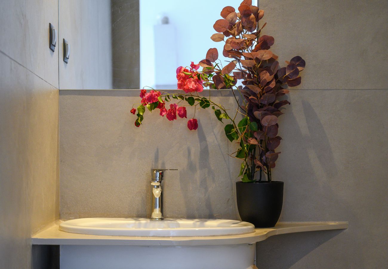 Kalimera Apartment 5, Beautiful bathroom Kalimera Apartment 5, Beautiful bathroom