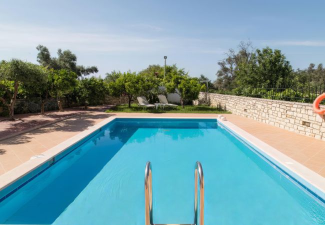 Villa in Pigouniana - Afroditi 2 Villa in Pigouniana - Afroditi 2