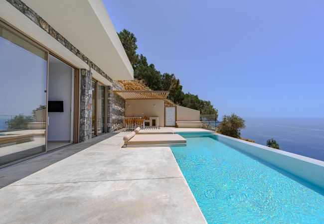 Pyrgos Exquisite villa 4 , Swimming Pool Area Pyrgos Exquisite villa 4 , Swimming Pool Area