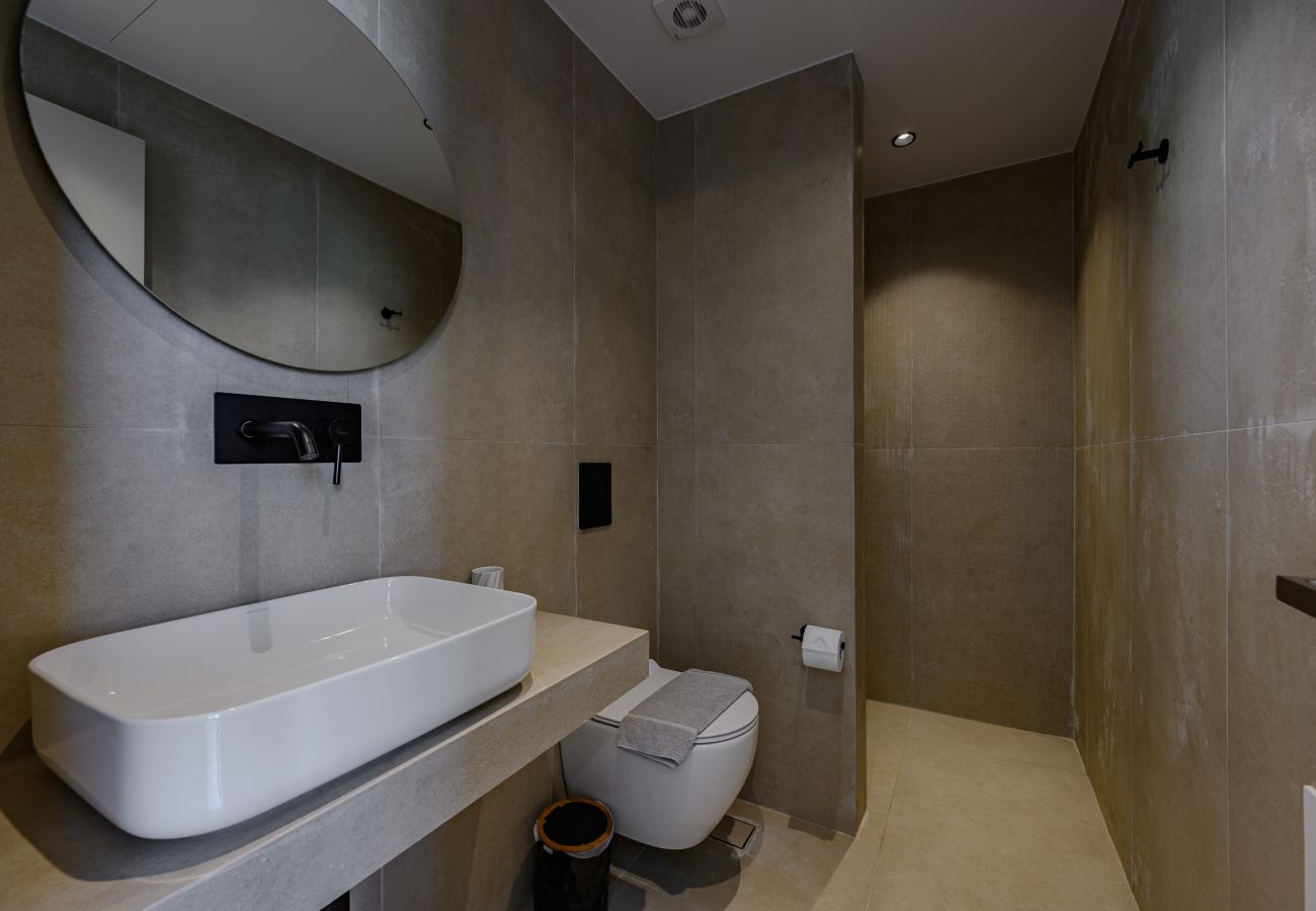 Pyrgos Exquisite villa 4 , Bathroom Pyrgos Exquisite villa 4 , Bathroom