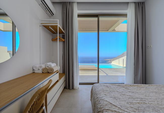 Villa in Plakias - Pyrgos Exquisite 6 Villa Villa in Plakias - Pyrgos Exquisite 6 Villa