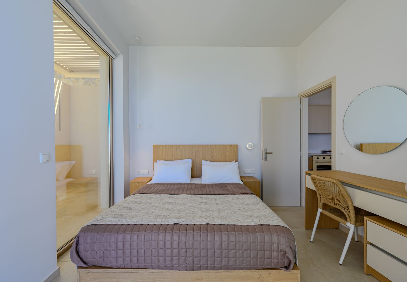 Pyrgos Exquisite villa 6 , Bedroom Area Pyrgos Exquisite villa 6 , Bedroom Area