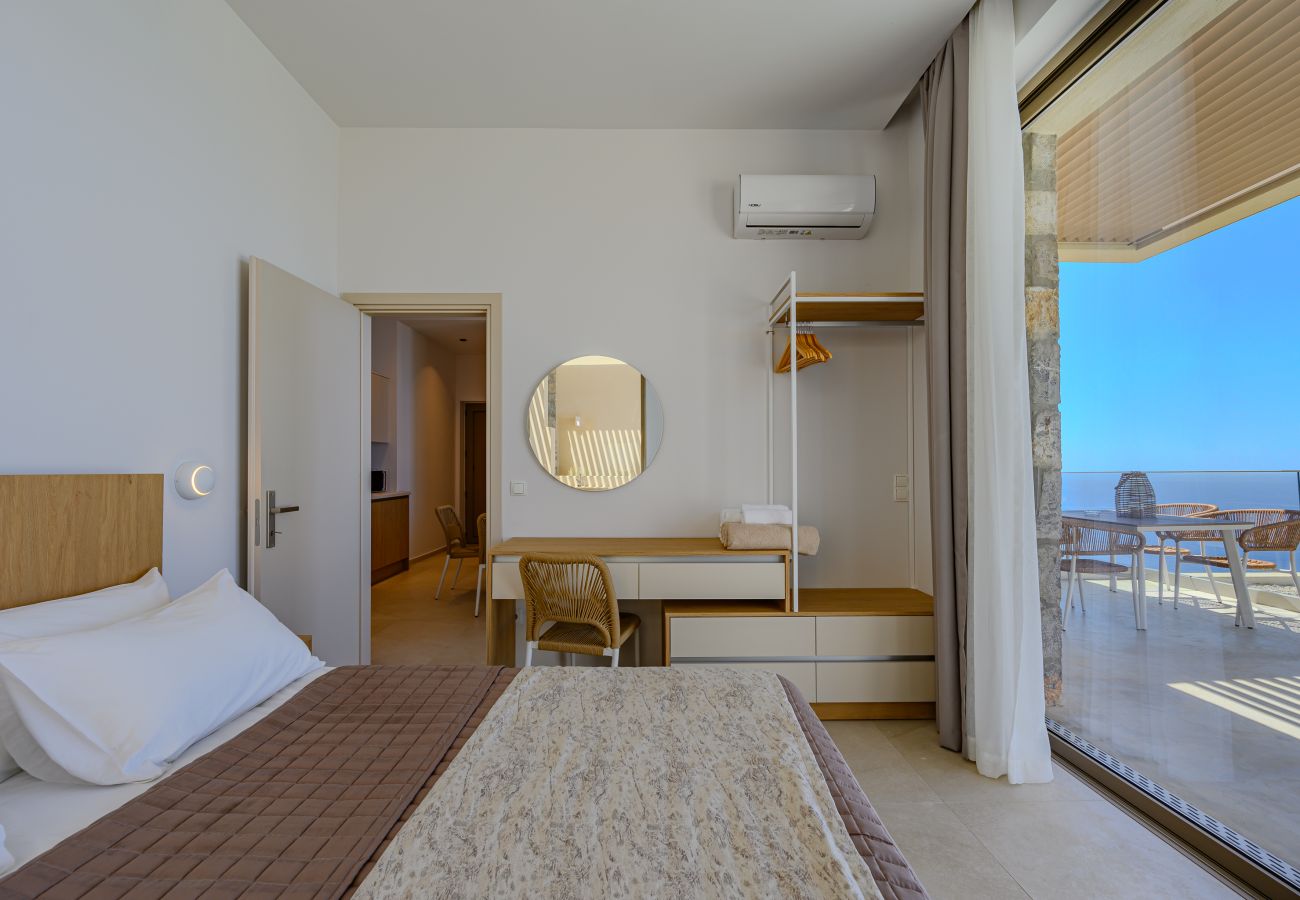 Pyrgos Exquisite villa 6 , Bedroom Area Pyrgos Exquisite villa 6 , Bedroom Area