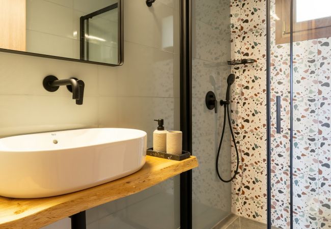 Fantastic views wooden villa,Near tavern, Maroulas village,Rethymno Fantastic views wooden villa,Near tavern, Maroulas village,Rethymno