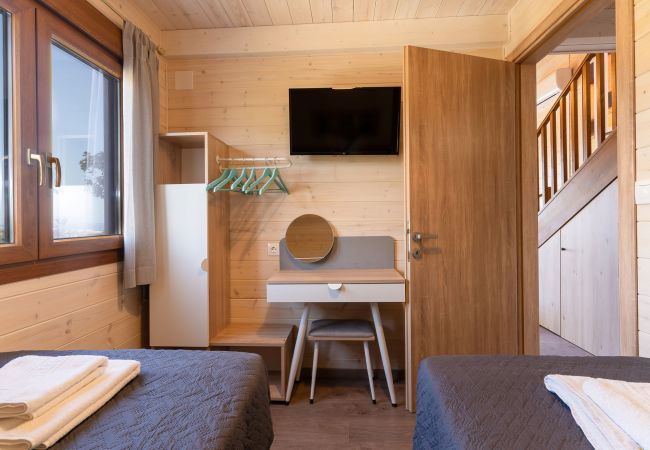 Fantastic views wooden villa,Near tavern, Maroulas village,Rethymno Fantastic views wooden villa,Near tavern, Maroulas village,Rethymno