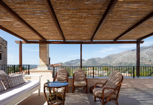 Villa in Garazo - Captain's Hyatt Villa in Garazo - Captain's Hyatt