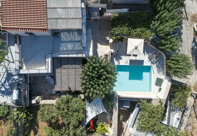 Villa in Garazo - Captain's Hyatt Villa in Garazo - Captain's Hyatt