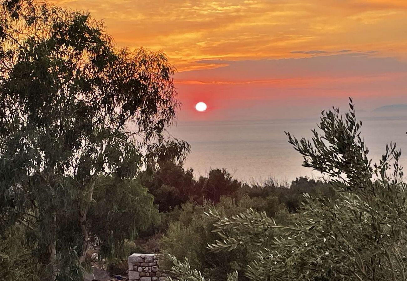 Studio in Agia Varvara - Mani Tsopakas Residences - Avli Studio Studio in Agia Varvara - Mani Tsopakas Residences - Avli Studio