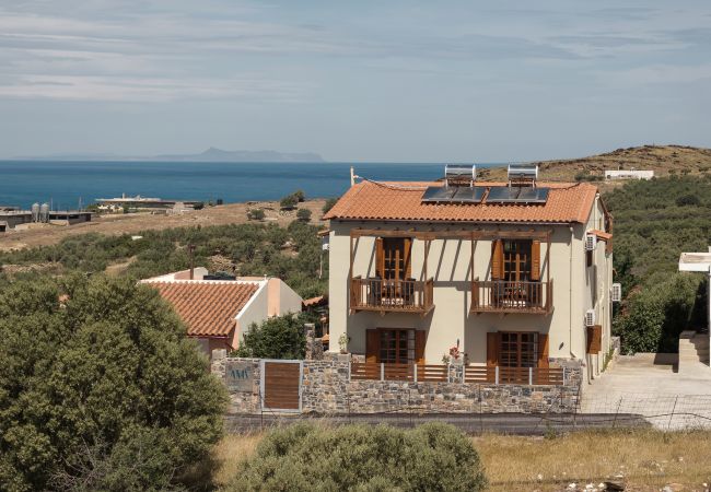 Villa in Panormo - Ami Manoir Villa in Panormo - Ami Manoir