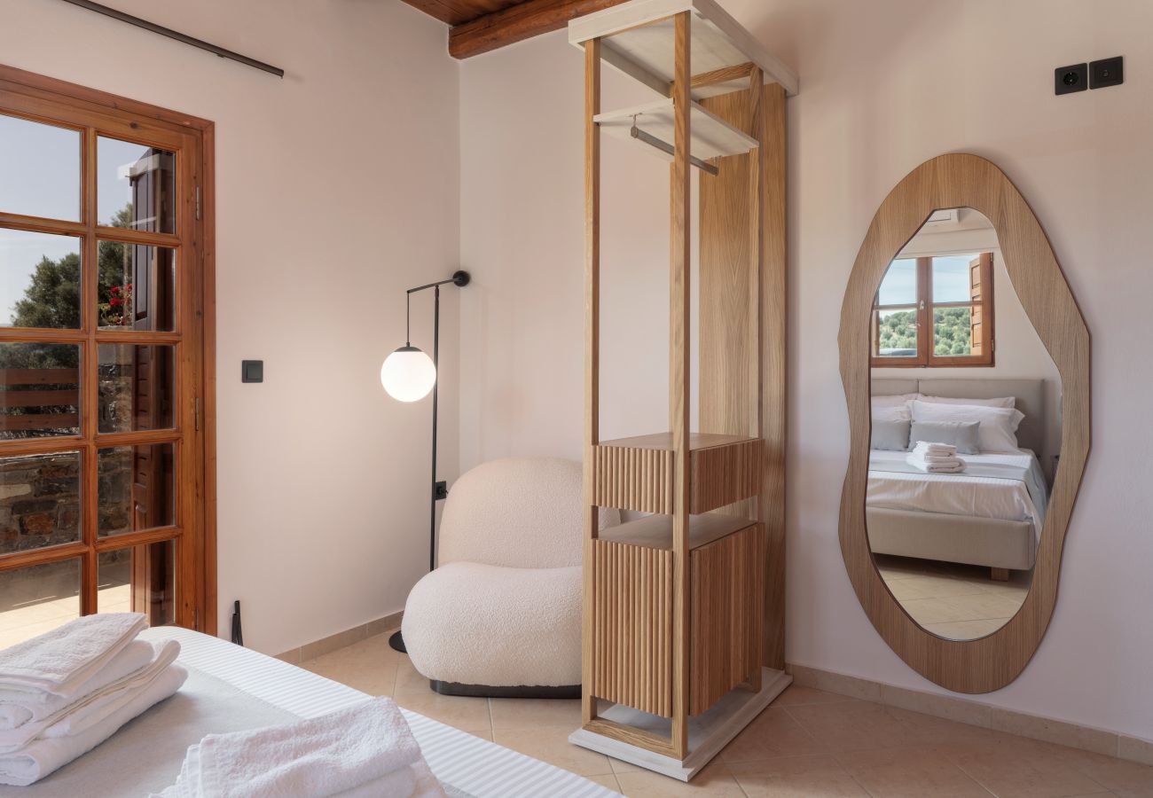 Villa in Panormo - Ami Manoir Villa in Panormo - Ami Manoir