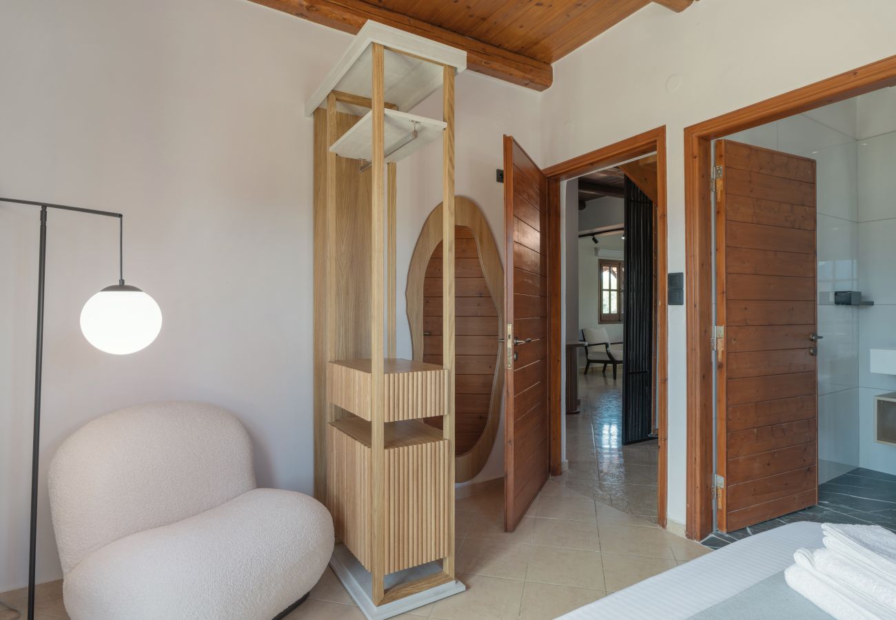 Villa in Panormo - Ami Manoir Villa in Panormo - Ami Manoir