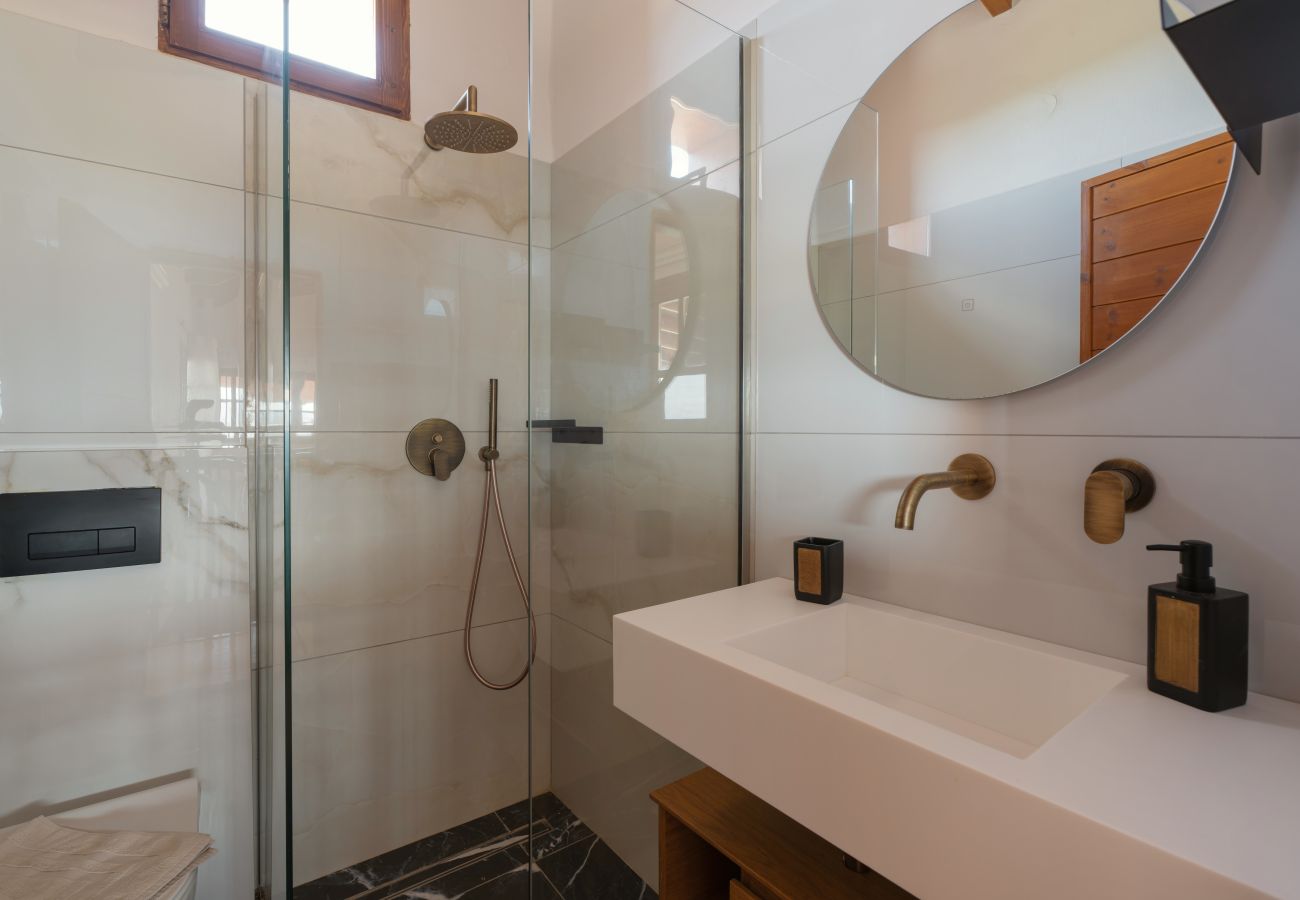 Villa in Panormo - Ami Manoir Villa in Panormo - Ami Manoir