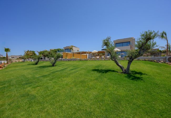 Villa in Heraklion - Nysa Luxury villa 2 Villa in Heraklion - Nysa Luxury villa 2