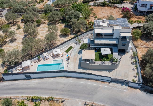 Villa in Rethymno Town - 3A's Family Luxury Villa Villa in Rethymno Town - 3A's Family Luxury Villa