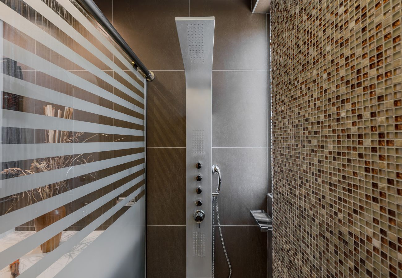 Villa in Kato Gouves - Artemis beachfront villa-on the Waves Villa in Kato Gouves - Artemis beachfront villa-on the Waves