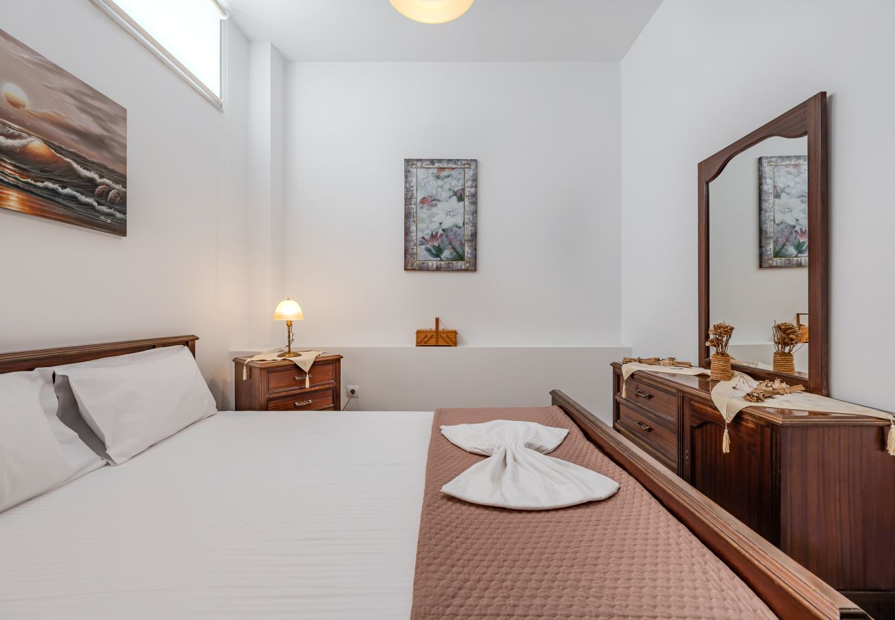 Villa in Kato Gouves - Artemis beachfront villa-on the Waves Villa in Kato Gouves - Artemis beachfront villa-on the Waves