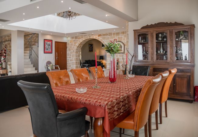 Villa in Agia Paraskevi - Arios Lux Villa Villa in Agia Paraskevi - Arios Lux Villa