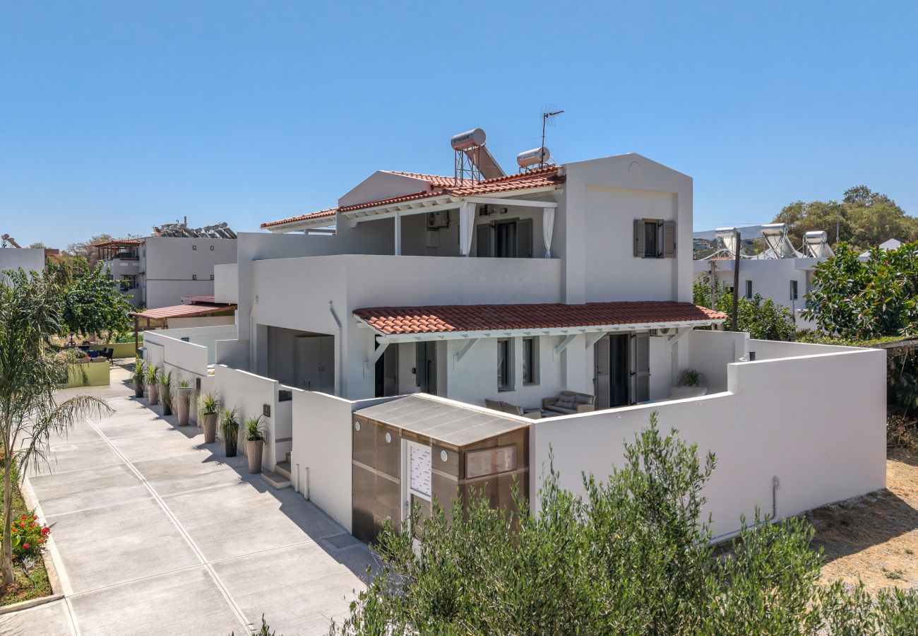 Ferienhaus in Adelianos Kampos - Aloe