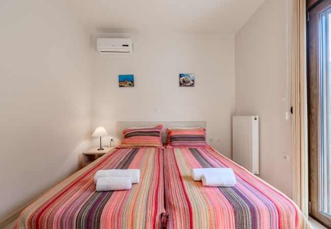 Villa in Palaiokastro - Villa Paris Villa in Palaiokastro - Villa Paris