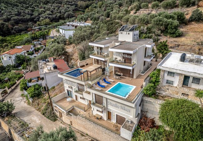 Villa in Palaiokastro - Villa Paris Villa in Palaiokastro - Villa Paris