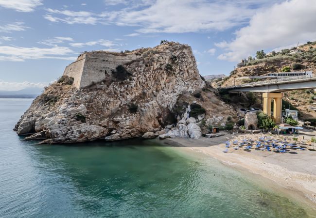 Villa in Palaiokastro - Villa Paris Villa in Palaiokastro - Villa Paris