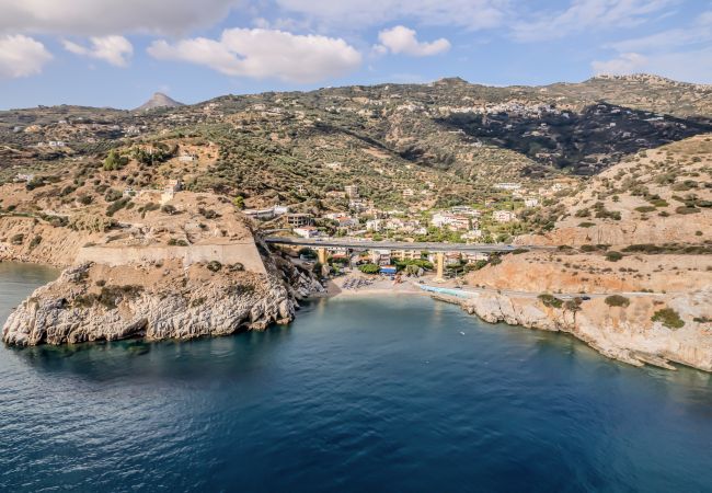 Villa in Palaiokastro - Villa Paris Villa in Palaiokastro - Villa Paris