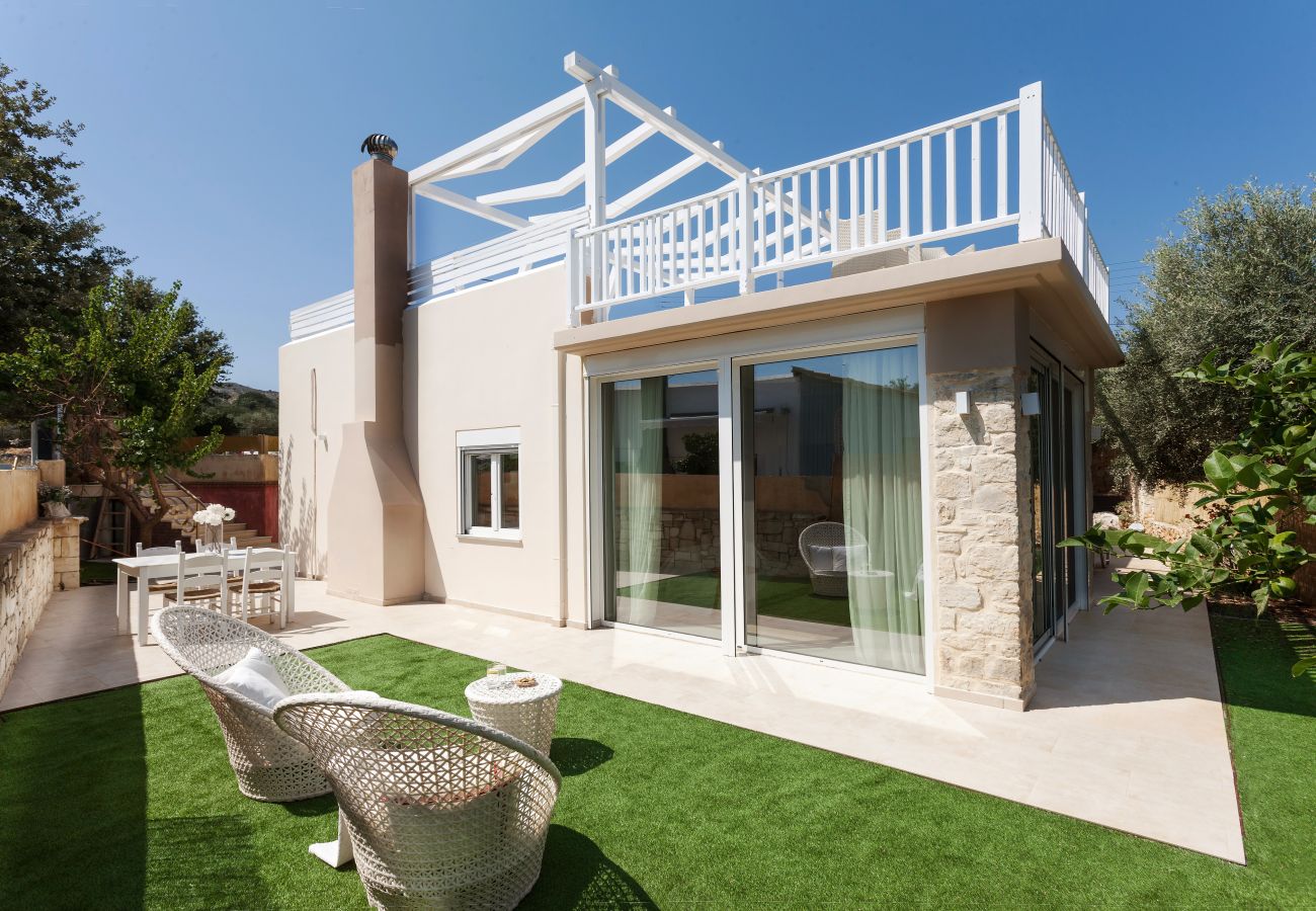 Villa in Gerani - Excesio