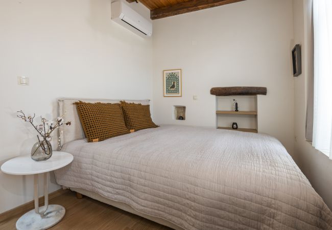 Villa in Maroulas - Golden Theros - Village Experience Villa in Maroulas - Golden Theros - Village Experience