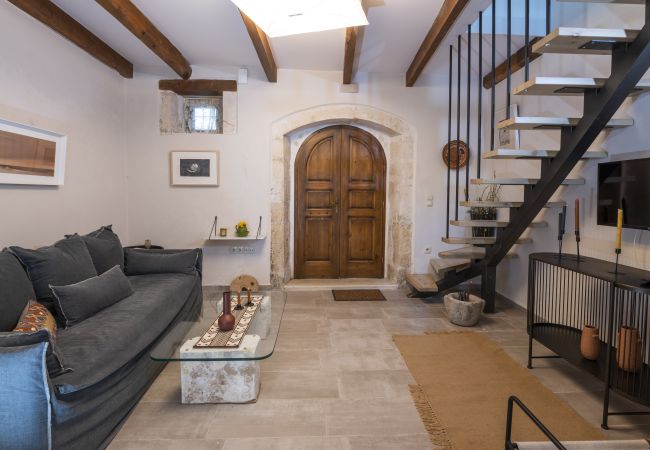 Villa in Maroulas - Golden Theros - Village Experience Villa in Maroulas - Golden Theros - Village Experience