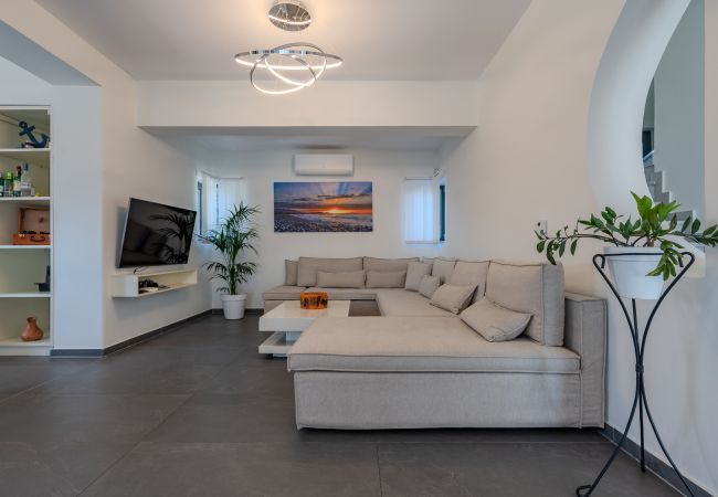 Villa in Rethymno Town - 3A's 3 Bedroom Villa Villa in Rethymno Town - 3A's 3 Bedroom Villa