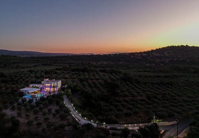 Villa in Melidoni - Varimpo Luxury Escape Villa in Melidoni - Varimpo Luxury Escape