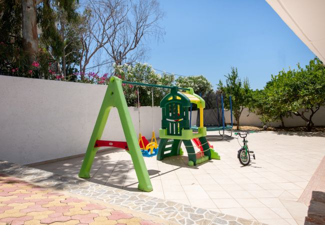 Villa in Akrotiri - Villa Plumeria Flower Villa in Akrotiri - Villa Plumeria Flower