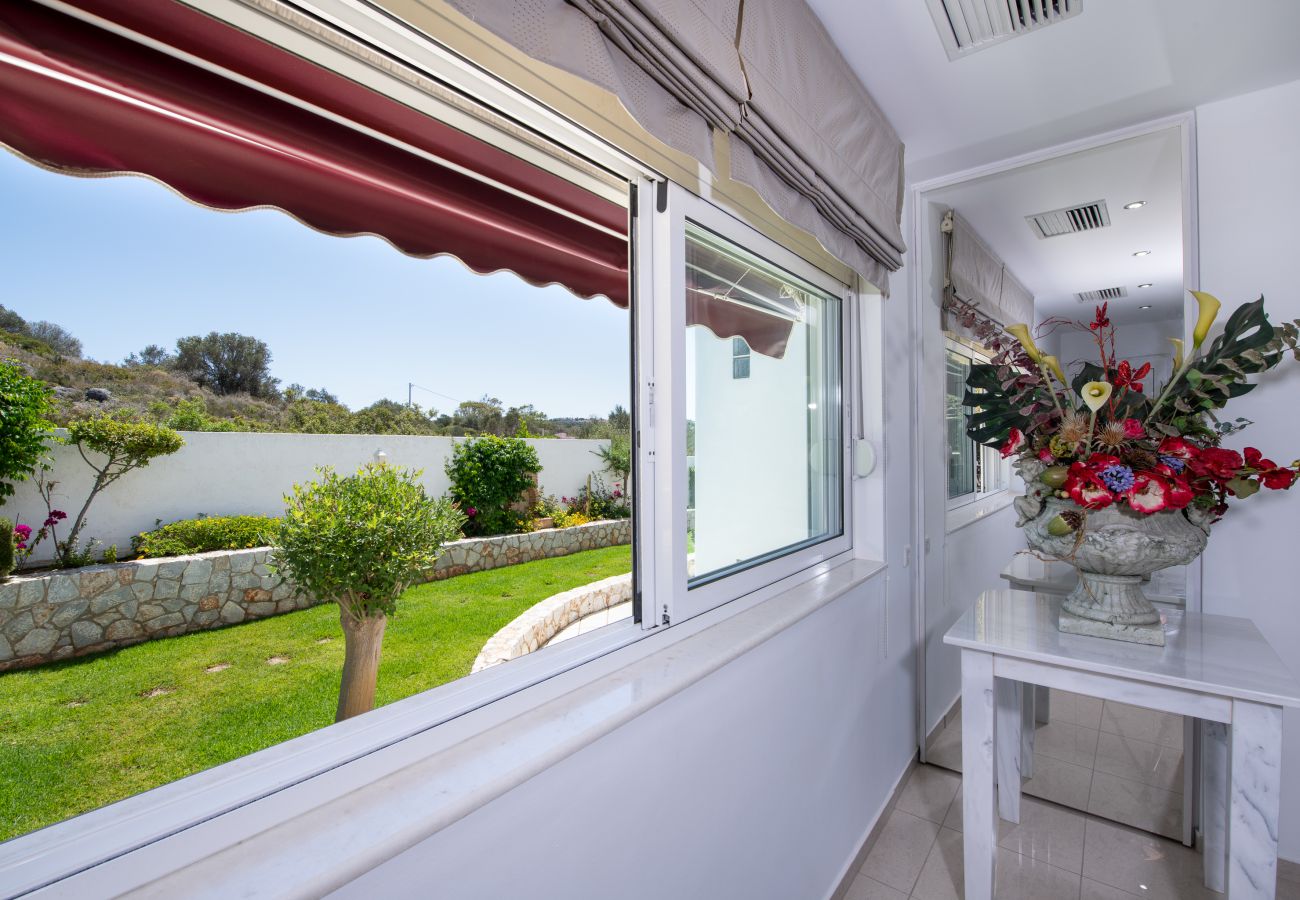 Villa in Akrotiri - Villa Plumeria Flower Villa in Akrotiri - Villa Plumeria Flower