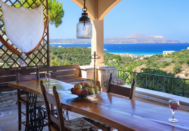 Amazing villa,13 persons,Almyrida,Chania,Beautiful views Amazing villa,13 persons,Almyrida,Chania,Beautiful views from the balcony