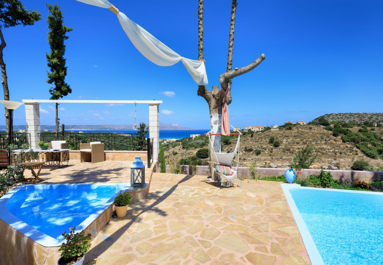 Amazing villa,13 persons,Almyrida,Chania,Swimming pool area with view Amazing villa,13 persons,Almyrida,Chania,Swimming pool area with view