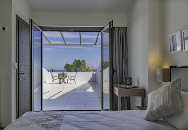 Double bed bedroom,in blue oyster beach villas , Platanes, Rethymno Double bed bedroom,in blue oyster beach villas , Platanes, Rethymno
