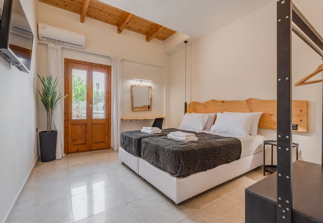 Villa in Rethymno - Golden Sand Beach villa Villa in Rethymno - Golden Sand Beach villa