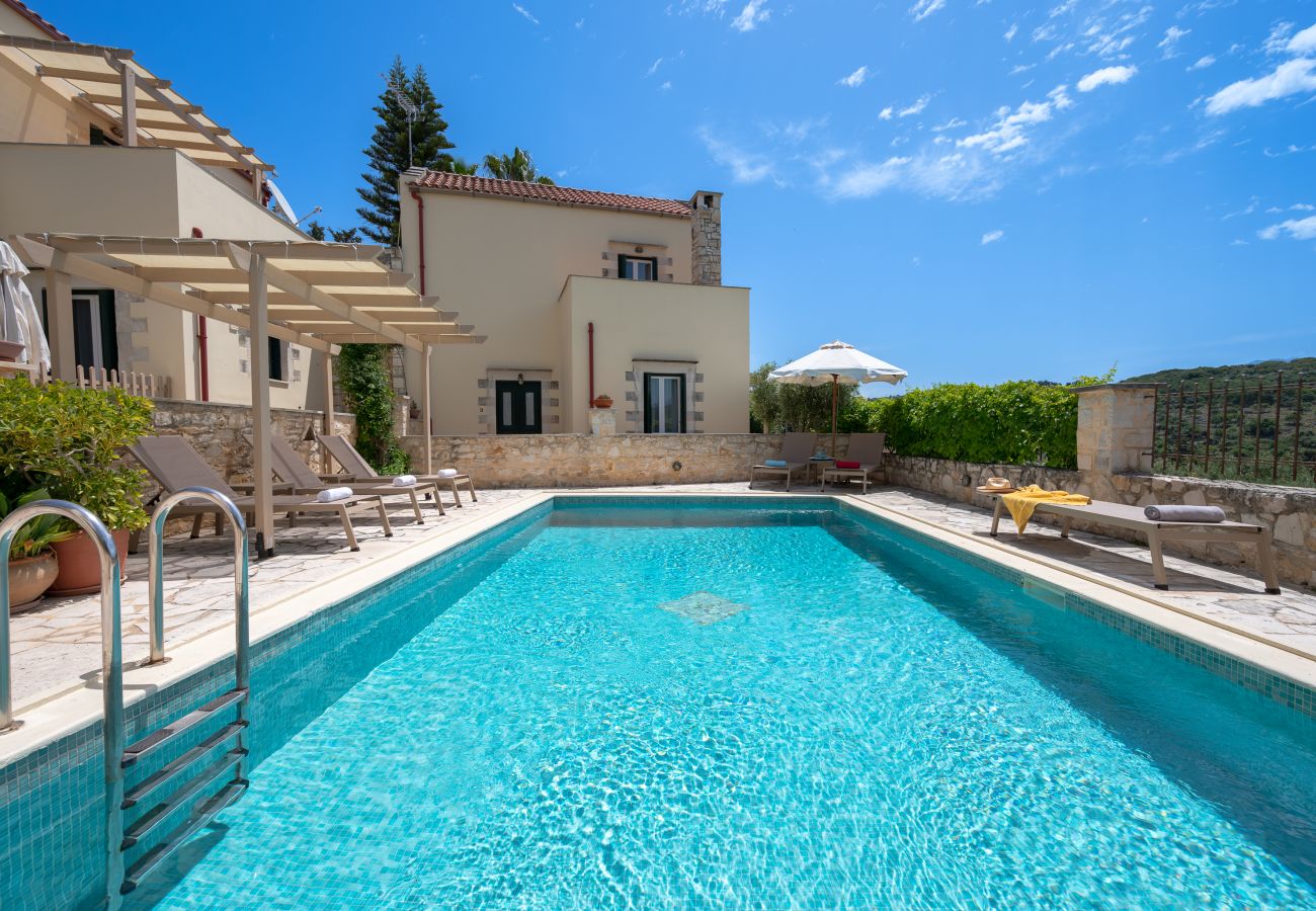 Villa in Chania - Helianthos 1