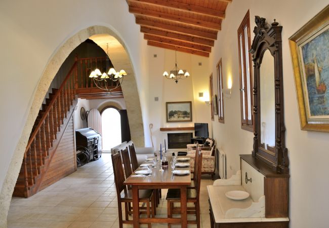 Mylo villa,Pool,Next to All Amenities,Kefalas  Mylo villa,Pool,Next to All Amenities,Kefalas