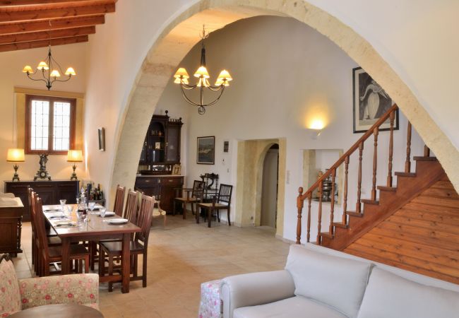 Mylo villa,Pool,Next to All Amenities,Kefalas  Mylo villa,Pool,Next to All Amenities,Kefalas