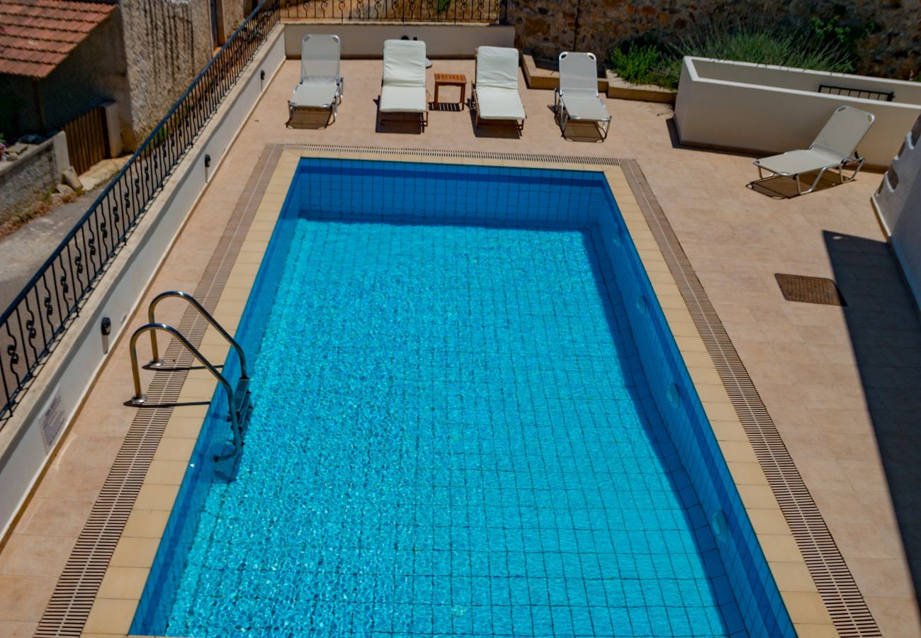 Mylo villa,Pool,Next to All Amenities,Kefalas  Mylo villa,Pool,Next to All Amenities,Kefalas