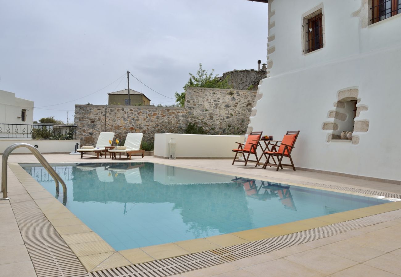 Mylo villa,Pool,Next to All Amenities,Kefalas  Mylo villa,Pool,Next to All Amenities,Kefalas