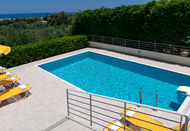 Villa in Adelianos Kampos - Yanni's 1 Villa in Adelianos Kampos - Yanni's 1