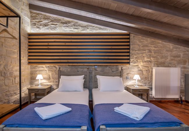 Renovated Villa, 12 persons, Kids pool, Picturesque village, Rethymno Renovated Villa, 12 persons, Kids pool, Picturesque village, Rethymno