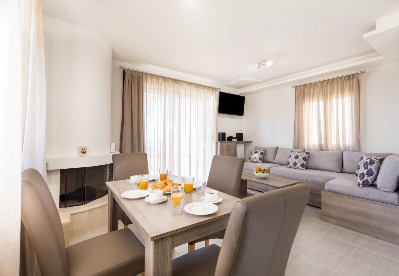 Villa with sea views,Triopetra,Rethymno,Living and dining area Villa with sea views,Triopetra,Rethymno,Living and dining area